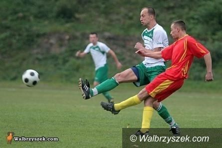 IV-liga piłkarska: Czas na rehabilitację za dotkliwą porażkę na inaugurację roku
