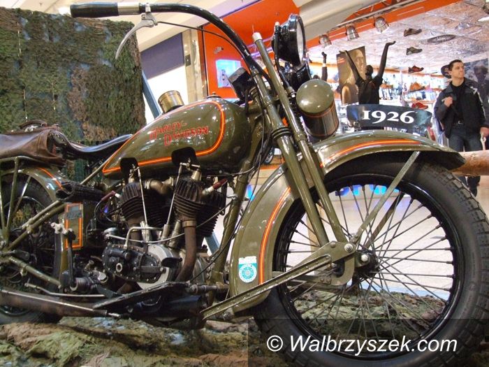 Wałbrzych: Wystawa motocykli Harley–Davidson w Galerii Victoria