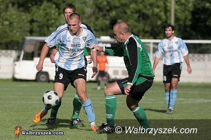 IV-liga piłkarska: Mecz za 6 punktów w piłkarskiej IV–lidze