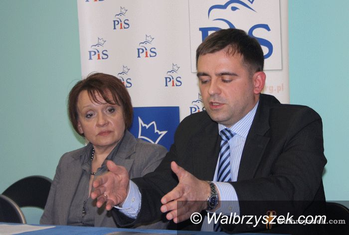 Wałbrzych: PiS krytykuje Kruczkowskiego i Szełemeja