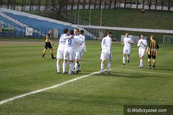 II-liga piłkarska: Górnik Wałbrzych bogatszy o pięć punktów