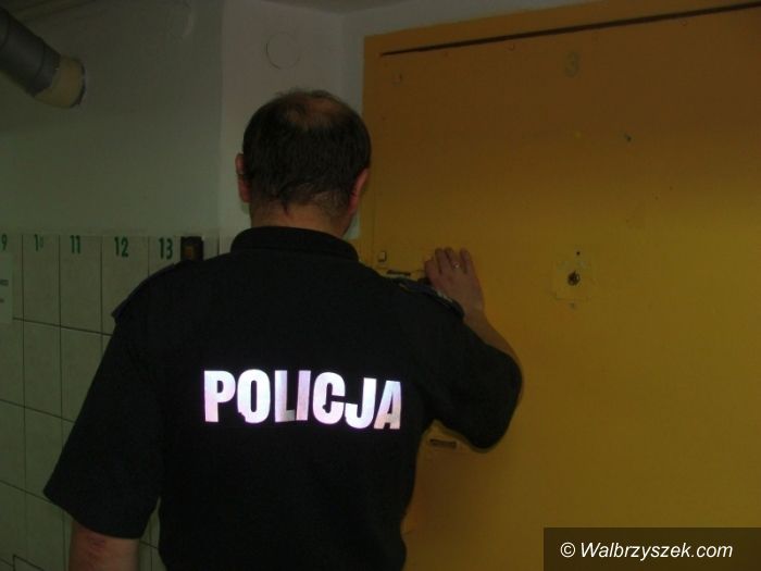 Wałbrzych: Nie masz fajek? To w nos!