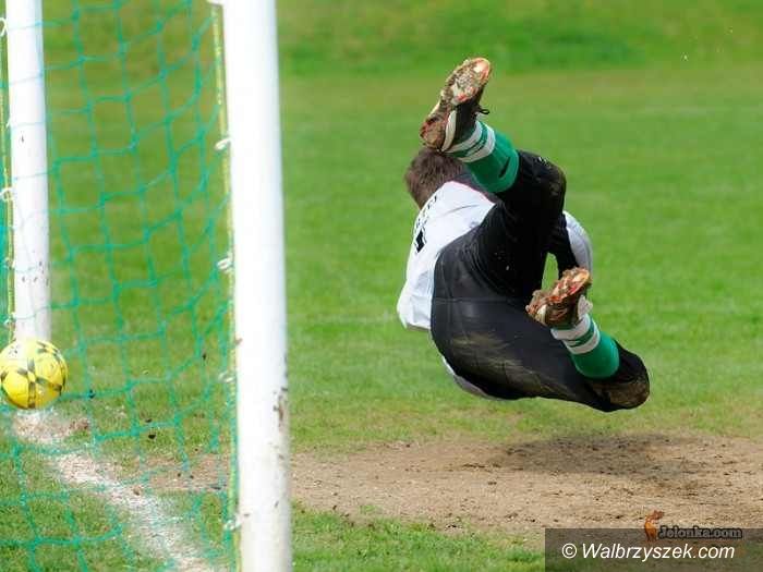klasa A: Czołowa trójka odskakuje, podsumowanie futbolowej klasy A