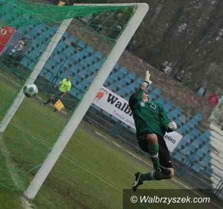 IV-liga piłkarska: MKS w coraz gorszej sytuacji, co jeszcze w IV–lidze?