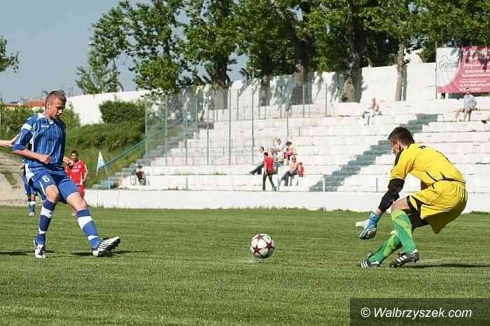 IV-liga piłkarska: Orkan znów lepszy od Prochowiczanki, zwycięstwo MKS–u – podsumowanie IV–ligi