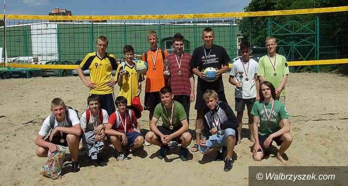 Wałbrzych: Bratobójczy finał siatkarzy