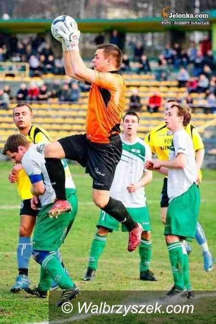 IV-liga piłkarska: IV–liga: Ciężki wyjazd piłkarzy MKS–u