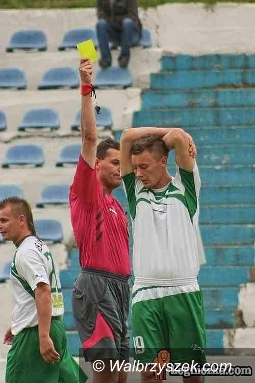 IV-liga piłkarska: Zdegradowany MKS podejmie lidera rozgrywek