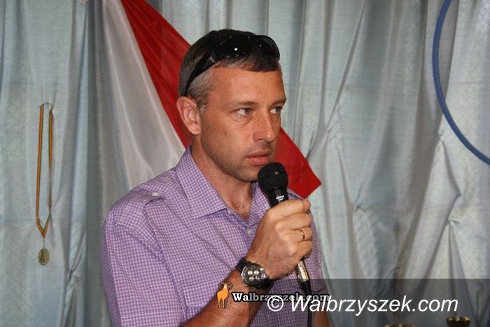 powiat wałbrzyski: Kilka pytań do Tomasza Sikory