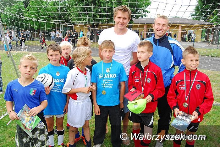 Świdnica: Reprezentacja Świdnicy lepsza od gwiazd polskiej Ekstraklasy