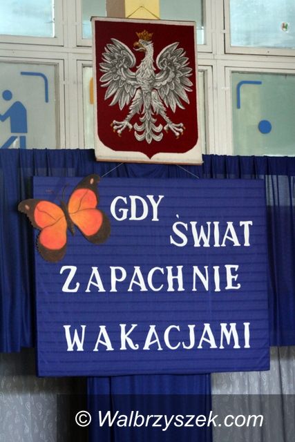 Wałbrzych: Ostatni dzwonek w „Siódemce”
