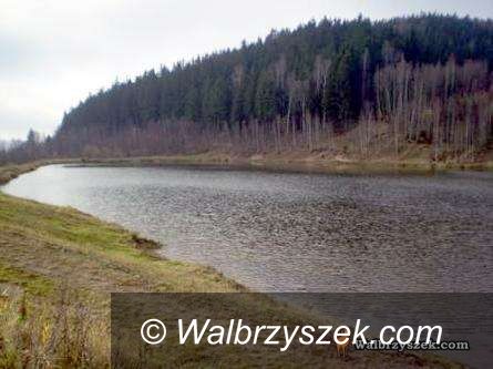 Wałbrzych/REGION: Skromna oferta kąpielisk w naszym regionie