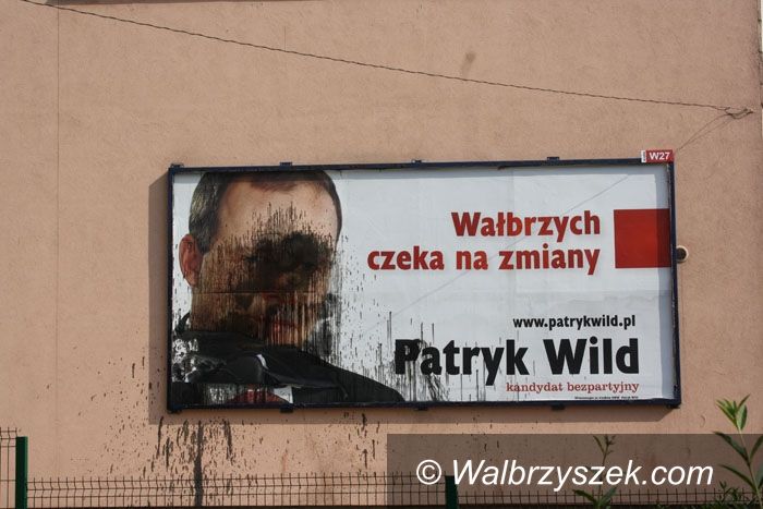 Wałbrzych: Billboardy Patryka Wilda zostały zniszczone