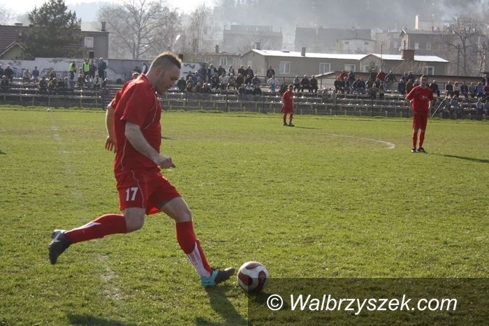 REGION: Klasa okręgowa: Derby powiatu dla Mieroszowa