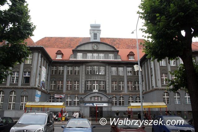Wałbrzych: Nie ma już Zespołu Szkół nr 8