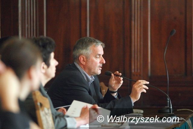 Wałbrzych: Poważne opóźnienia przy budowie Aqua Zdroju się potwierdzają