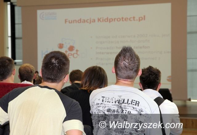 Wałbrzych: Pomyśl zanim klikniesz