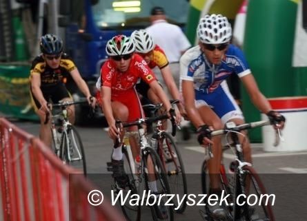 Jelenia Góra: Wystartowali w  maratonie kolarskim