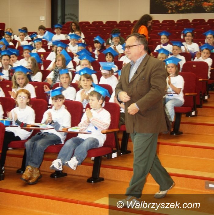 Wałbrzych: 6–letni studenci zaczęli swój rok akademicki