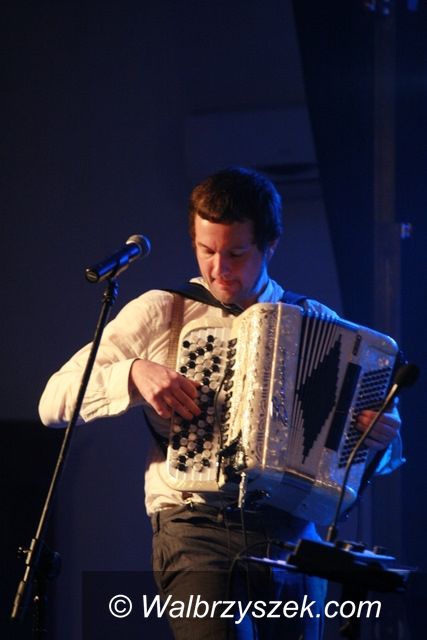 Wałbrzych: Koncert zespołu Czesław Śpiewa w Hotelu Maria