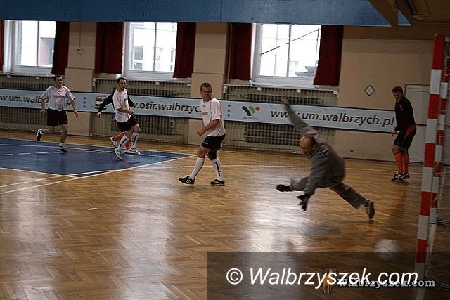 Wałbrzych: Wkrótce na parkiet wyjdą oldboye