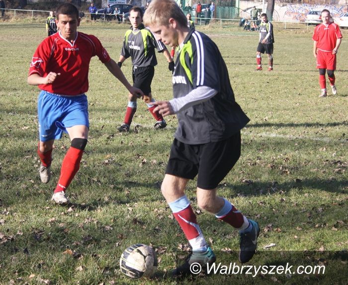 Wałbrzych: Piłkarska klasa A: Czarni Wałbrzych – Skalnik Czarny Bór 2–3