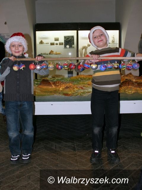 Wałbrzych: Dzieci na warsztatach w muzeum