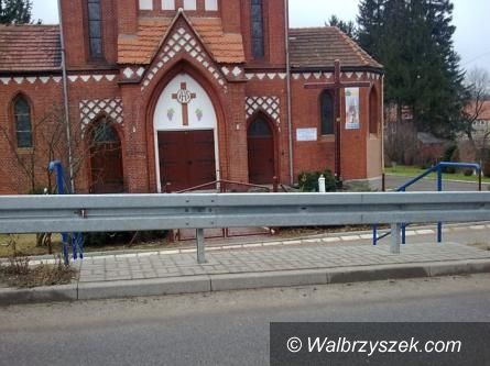 REGION, Boguszów-Gorce: Starostwo Powiatowe odpowiada w sprawie barierek