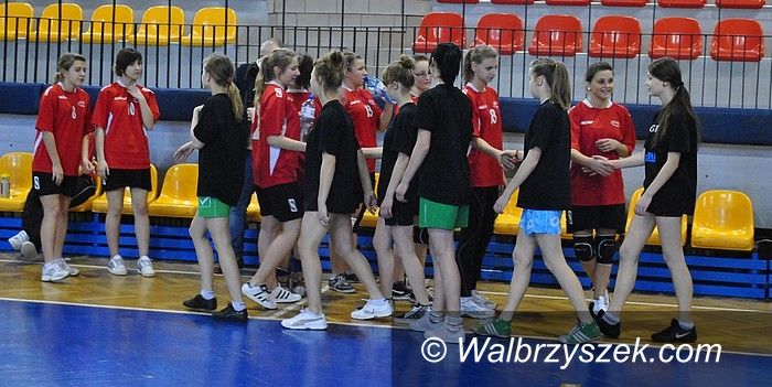 Wałbrzych: Półfinały siatkarskiej gimnazjady