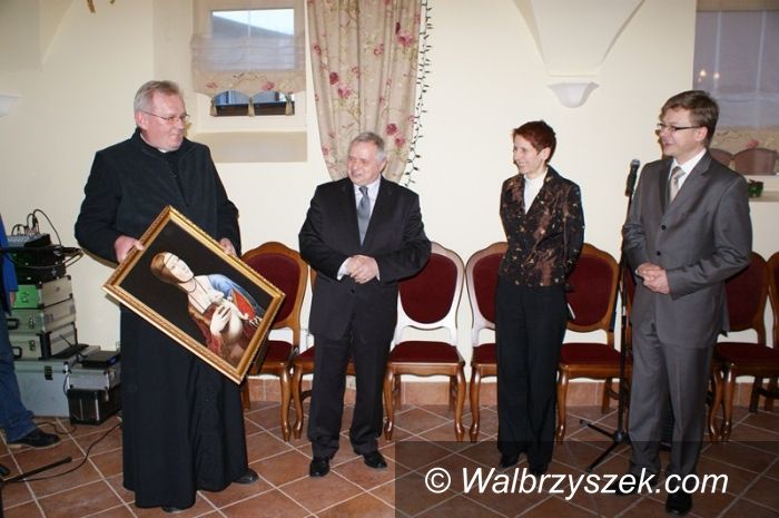 REGION, Stare Bogaczowice: Odnowiona rezydencja