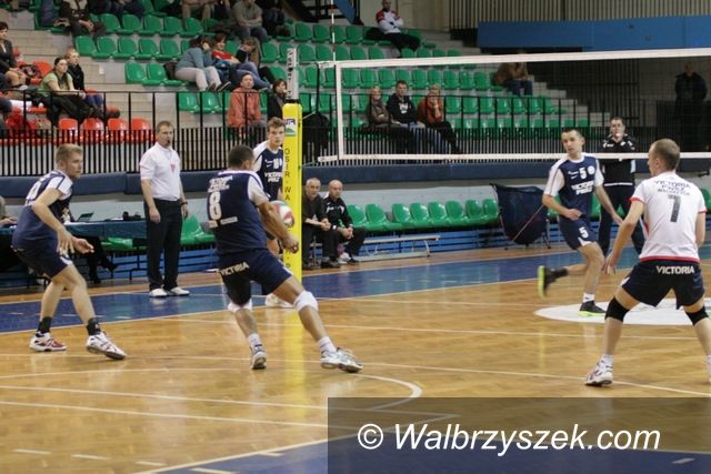 Wałbrzych: II liga siatkówki: Spała za mocna