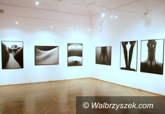 Książ: Wystawa aktu w BWA