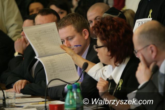 Wałbrzych: Domy opieki zamiast szkół
