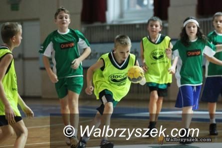 Kraj: Zachęcamy zainteresowanych do gry w piłkę ręczną
