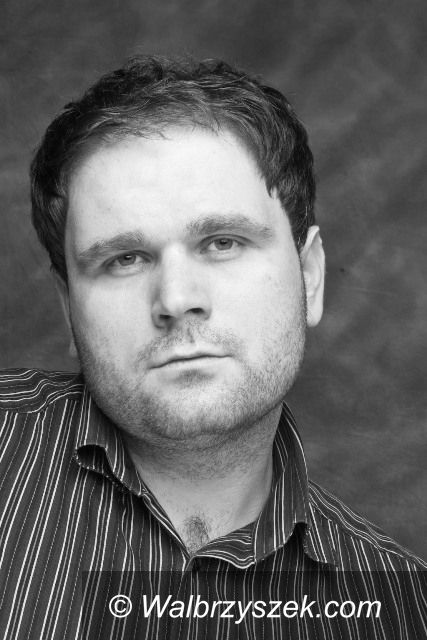 Wałbrzych: Wysoki poziom wałbrzyskiego Teatru Lalki i Aktora to fakt – rozmowa z dyrektorem Zbigniewem Prażmowskim