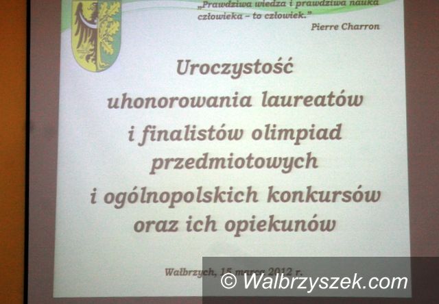 Wałbrzych: Nagrody dla olimpijczyków i ich nauczycieli