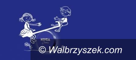 REGION, Czarny Bór: Grzędy Górne mają plac zabaw wygrany w konkursie Nivea