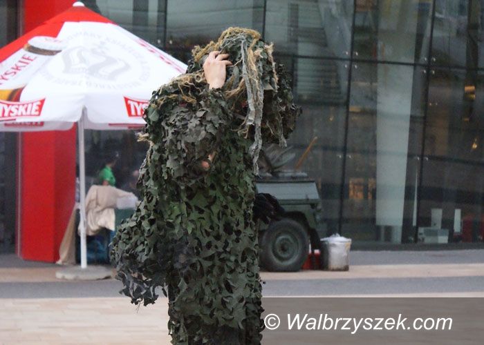 Wałbrzych: Militarna Majówka w Galerii Victoria