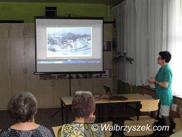 Wałbrzych: Historia na widokówkach