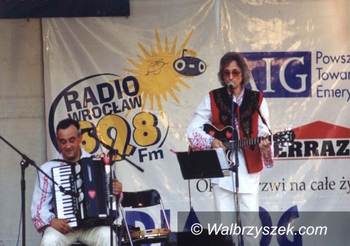 Wałbrzych: Balkan Folk Acoustic i Czarodziejska Noc w Bibliotece pod Atlantami