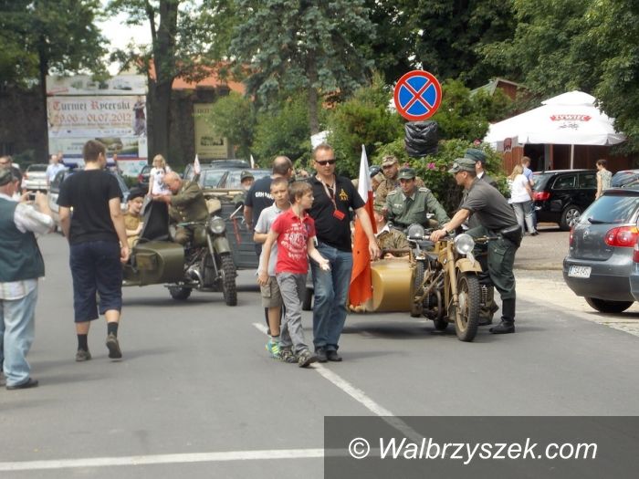 Wałbrzych: I Piknik Historyczny w Zamku Książ
