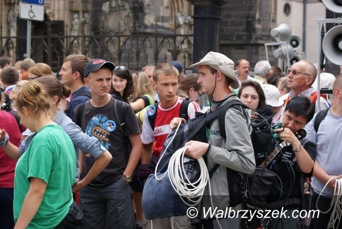 Świdnica: 9 Pielgrzymka Diecezji Świdnickiej na Jasną Górę wyruszyła
