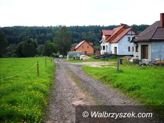 Głuszyca: Nowa droga powstaje w Głuszycy
