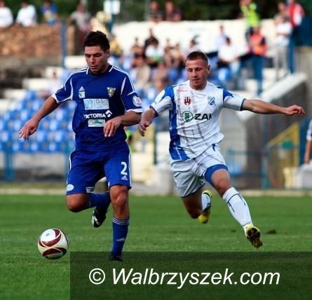 Kraj: II liga piłkarska: Ciężka przeprawa z ROW–em