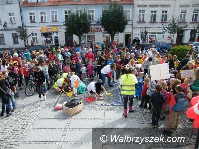 Świebodzice: Bez samochodu można się obejść