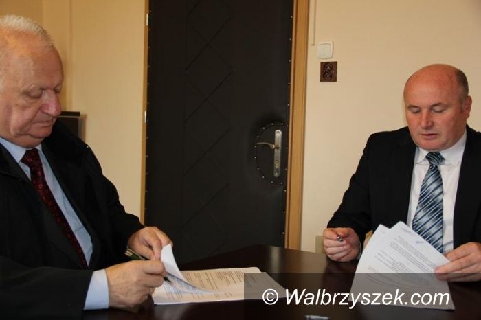 Region: Punkty oświetleniowe zasilane energią odnawialną na terenie Czarnego Boru