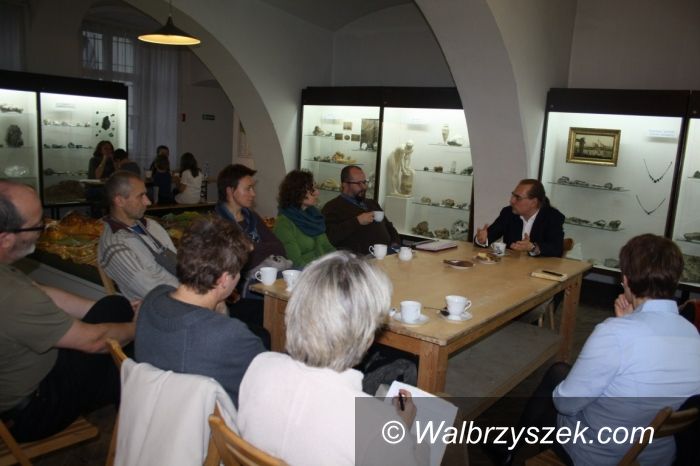 Wałbrzych: Rozmowy o prawdzie w Muzeum