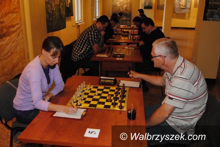 Kamienna Góra: III liga szachów: Porażka WOK–u