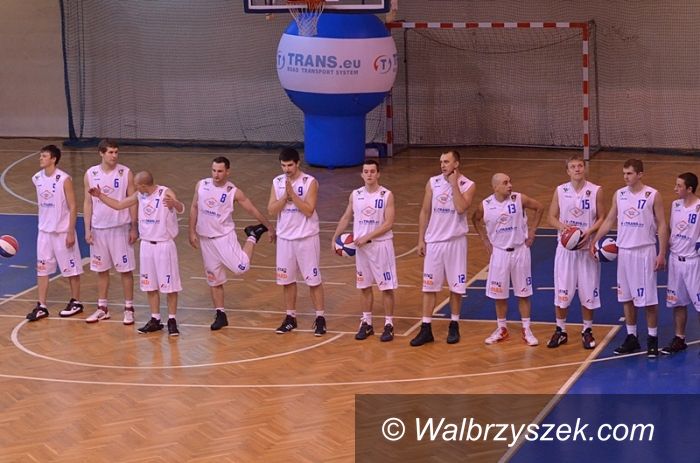 Wałbrzych: III liga koszykówki: Trzecia wygrana z rzędu stała się faktem
