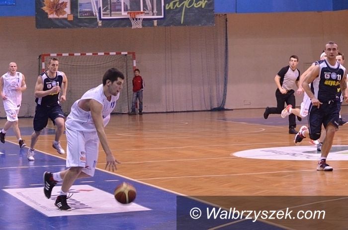 Wałbrzych: Wieczorek przerwał treningi